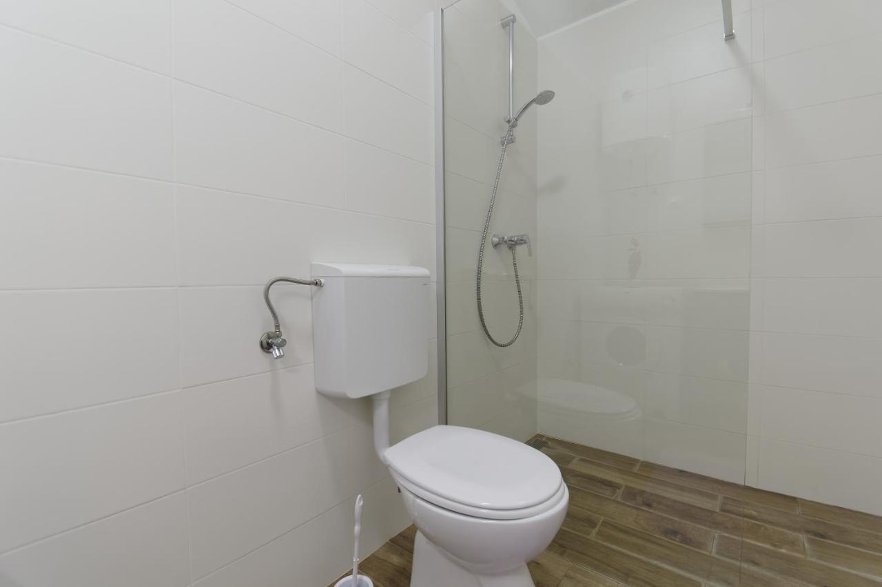 Apartments Goran By Rent Istria Umago Esterno foto