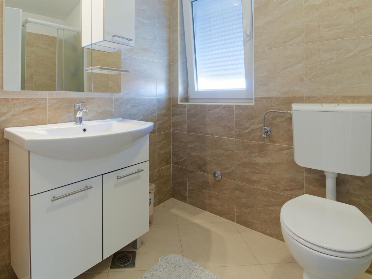 Apartments Goran By Rent Istria Umago Esterno foto
